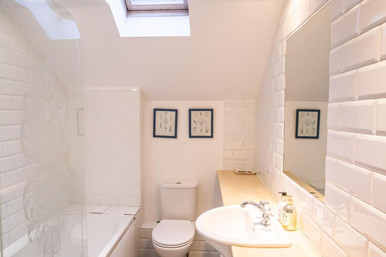 Stylish Modern Mews House In Central St Leonards Χέιστινγκς Εξωτερικό φωτογραφία
